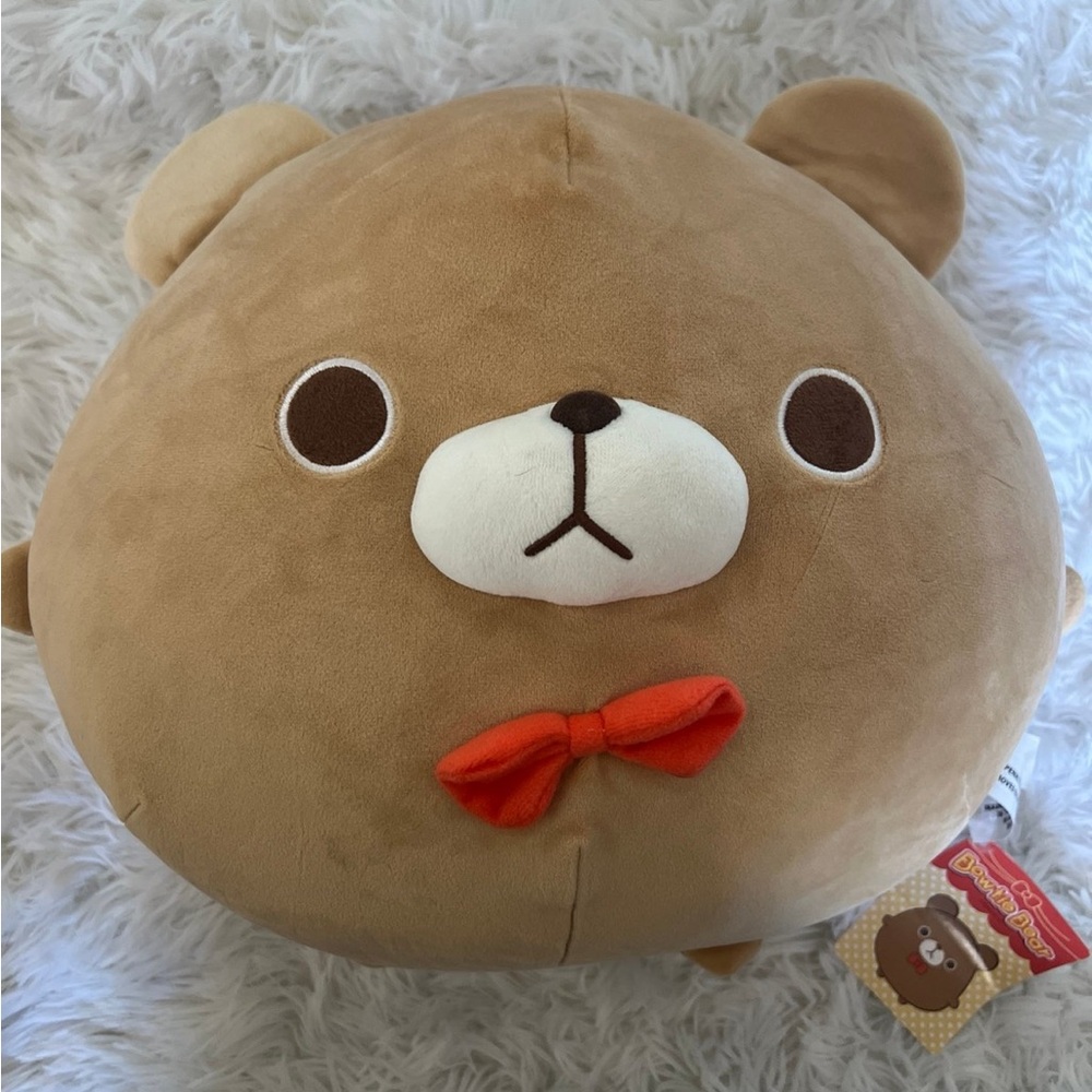 NWT Kawaii Round Mochi Teddy Bear